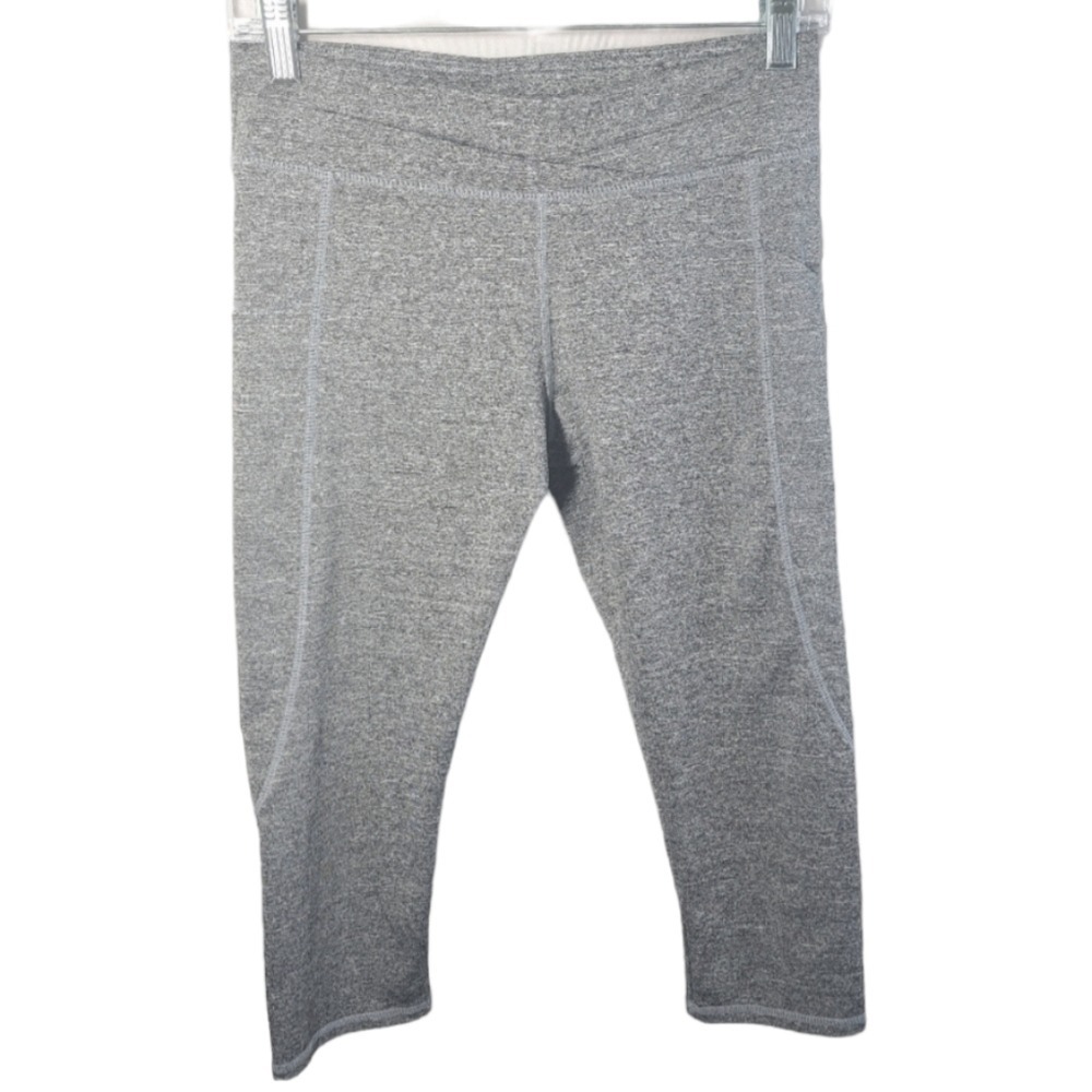 Addison & 7th Women's Grey Athletic Capris Leggings Size‎ M
